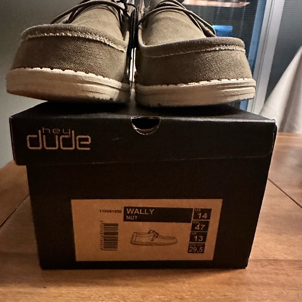 Brand new men’s size 14 hey dudes. Never worn.